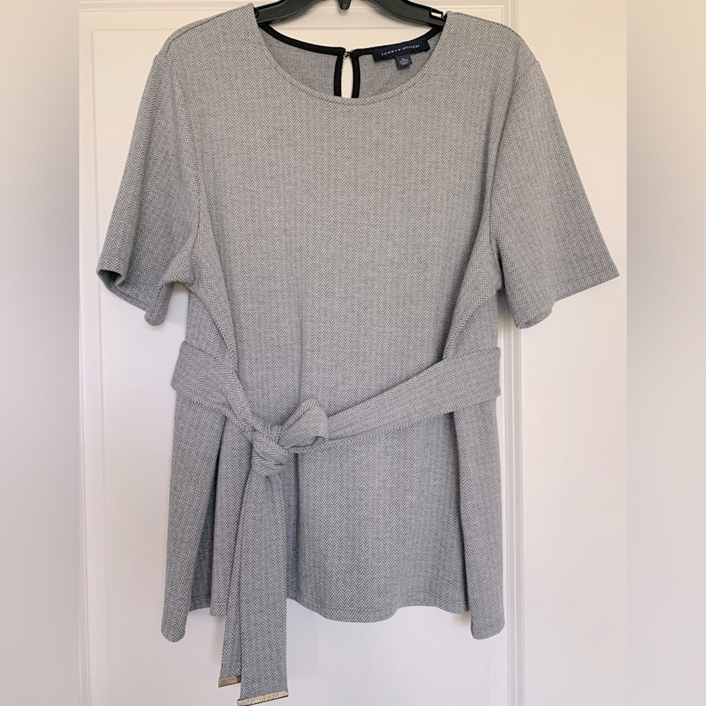 TOMMY HILFIGER Women Tie Pullover
Blouse Herringbone pattern Gray size XL